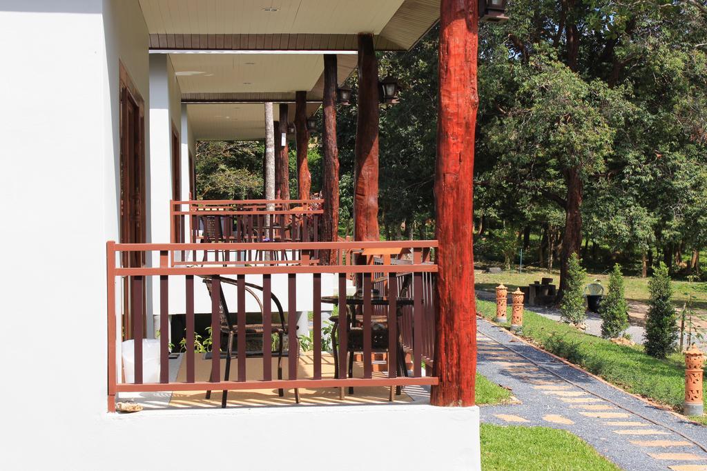 Отель Lanta Happy Hill Ко-Ланта Экстерьер фото