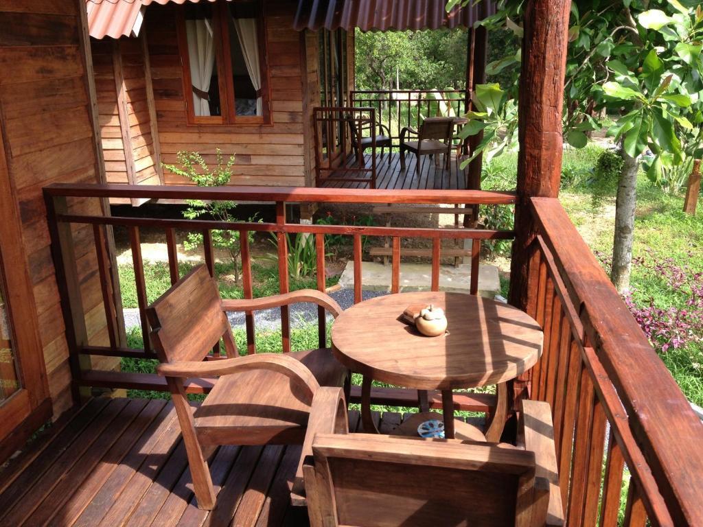 Отель Lanta Happy Hill Ко-Ланта Экстерьер фото
